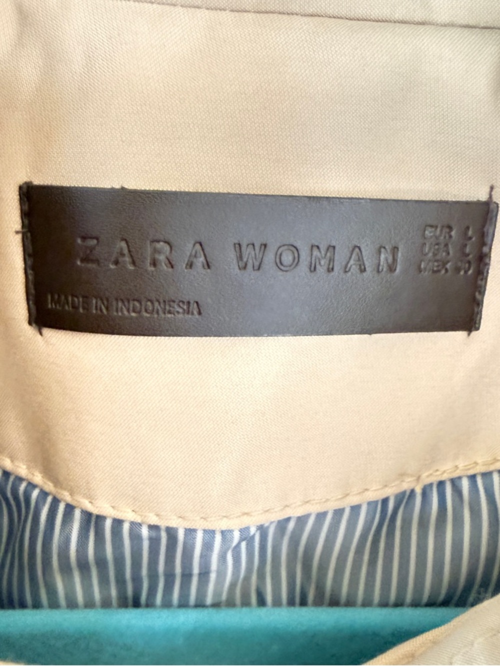 Zara Beige Double-Breasted Trench Coat with Belt - Picture 2 of 15